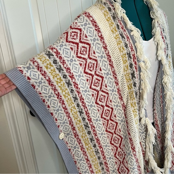 CAbi Red Yellow and Gray Fringe Geographic Knit Poncho Sweater Kimono - Picture 3 of 13